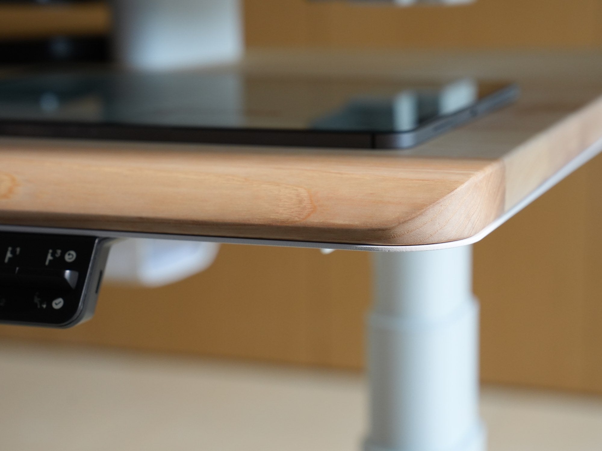 COFO Desk Studio